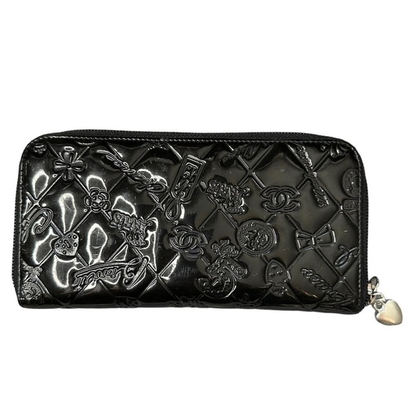 Authentic CHANEL Precious Symbols Black Patent Quilted Leather Zippy Wallet - Picture 4 of 16